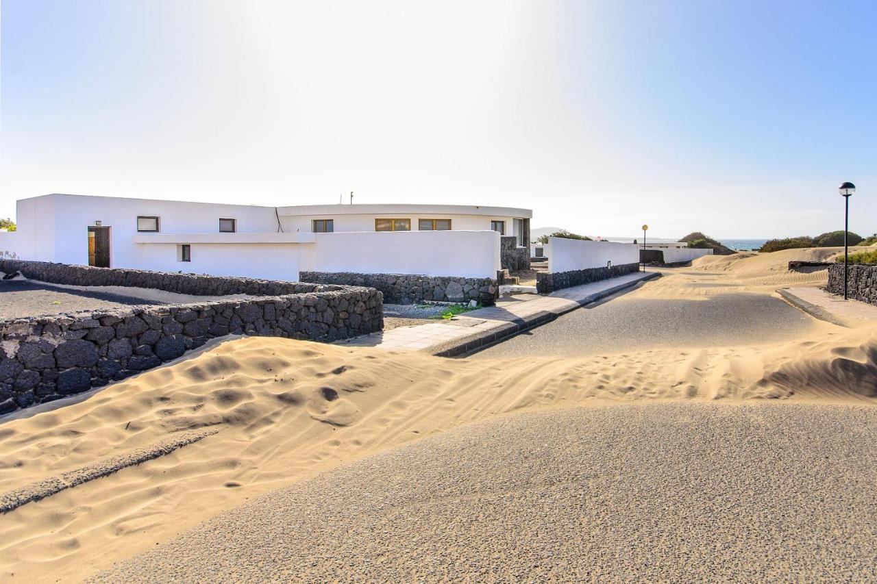 Famara Beach Apt Exterior photo